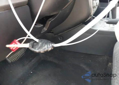 2011 Mitsubishi Galant Fe z USA, uszkodzony, nr VIN 4A32B2FF6BE024879